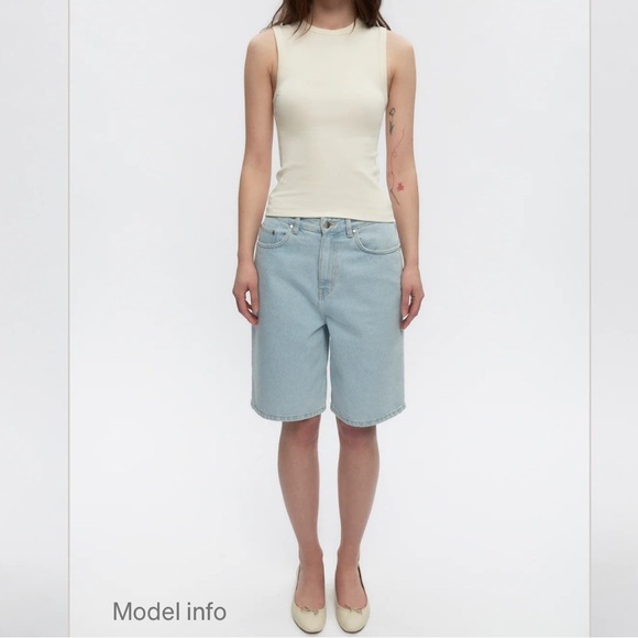 KOTN Antifit Denim Shorts, Light Wash, 31 - Picture 13 of 13